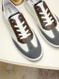 Picture of Louis Vuitton Shoes _SKULVsz38-44mnf071015436